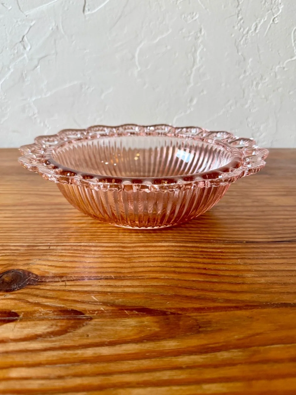 Anchor Hocking Old Colony Pink Depression Glass Lace Edge Bowl 8